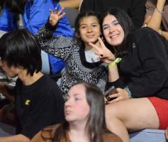 Foto de la galería: Show de Scolas: con un público colmado los estudiantes se despidieron de la estudiantina posadeña
