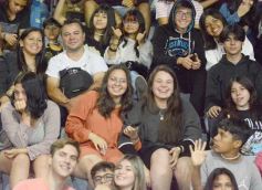 Foto de la galería: Show de Scolas: con un público colmado los estudiantes se despidieron de la estudiantina posadeña