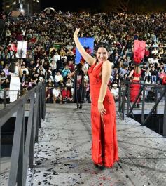 Foto de la galería: Show de Scolas: con un público colmado los estudiantes se despidieron de la estudiantina posadeña