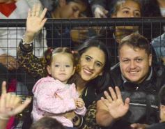 Foto de la galería: Show de Scolas: con un público colmado los estudiantes se despidieron de la estudiantina posadeña