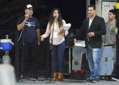 Foto de la galería: Show de Scolas: con un público colmado los estudiantes se despidieron de la estudiantina posadeña