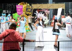 Foto de la galería: Show de Scolas: con un público colmado los estudiantes se despidieron de la estudiantina posadeña