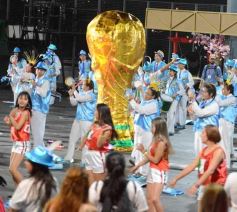 Foto de la galería: Show de Scolas: con un público colmado los estudiantes se despidieron de la estudiantina posadeña
