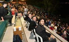 Foto de la galería: Show de Scolas: con un público colmado los estudiantes se despidieron de la estudiantina posadeña