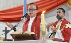 Foto de la galería: Celebración familiar y de fe en la confirmación de grupos de jóvenes de Garupá