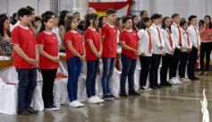 Foto de la galería: Celebración familiar y de fe en la confirmación de grupos de jóvenes de Garupá