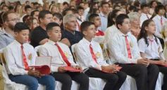 Foto de la galería: Celebración familiar y de fe en la confirmación de grupos de jóvenes de Garupá