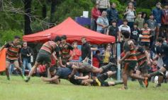 Foto de la galería: Capri festejó en casa con los campeones del M-16 de Rugby
