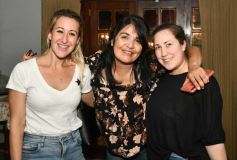 Foto de la galería: Santa y sus dientes de leche pusieron música y animación al sábado en La Pasteur