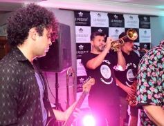 Foto de la galería: Santa y sus dientes de leche pusieron música y animación al sábado en La Pasteur