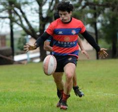 Foto de la galería: Sigue el festejo azzurro: los de M-18 de rugby también campeones