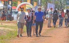 Foto de la galería: Sábado para salir en Posadas: postales de lo que fue el arranque en el tercer día de la Feria Forestal Argentina