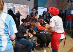 Foto de la galería: Sueño mundialista: el Hogar de Día de Posadas también se vistió de fiesta con la hinchada albiceleste