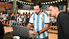 Foto de la galería: Sueño mundialista: el Hogar de Día de Posadas también se vistió de fiesta con la hinchada albiceleste