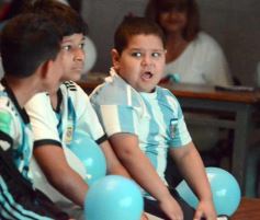 Foto de la galería: Sueño mundialista: el Hogar de Día de Posadas también se vistió de fiesta con la hinchada albiceleste