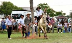 Foto de la galería: Domas y mucho chamamé: el domingo familiar se vivió en el Campo Nosiglia de Posadas