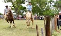 Foto de la galería: Domas y mucho chamamé: el domingo familiar se vivió en el Campo Nosiglia de Posadas