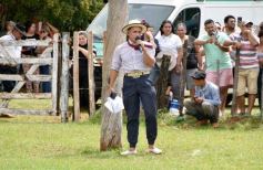 Foto de la galería: Domas y mucho chamamé: el domingo familiar se vivió en el Campo Nosiglia de Posadas