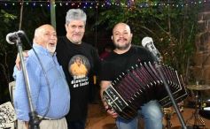Foto de la galería: Arnaldo Aníbal Santacruz festejó a lo grande su cumple junto a la familia y amigos