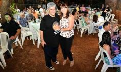 Foto de la galería: Arnaldo Aníbal Santacruz festejó a lo grande su cumple junto a la familia y amigos