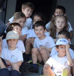 Foto de la galería: Entre juegos y helados los alumnos del Nivel inicial del I.C.E. disfrutaron su cierre de año escolar