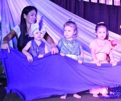 Foto de la galería: Junto a los colores del Mundial la Casita del Niño del IPS cerró el año escolar