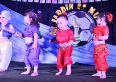 Foto de la galería: Junto a los colores del Mundial la Casita del Niño del IPS cerró el año escolar