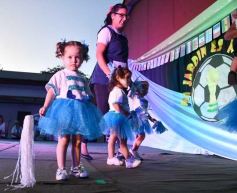 Foto de la galería: Junto a los colores del Mundial la Casita del Niño del IPS cerró el año escolar