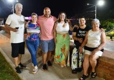 Foto de la galería: Festival del Litoral: postales de la 1ra noche a puro carnavalito de los Tekis y la fiesta del público presente