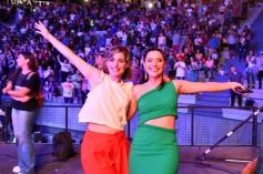 Foto de la galería: Festival del Litoral: postales de la 1ra noche a puro carnavalito de los Tekis y la fiesta del público presente