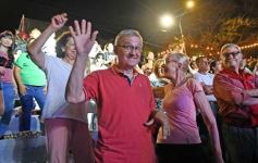 Foto de la galería: Festival del Litoral: postales de la 1ra noche a puro carnavalito de los Tekis y la fiesta del público presente