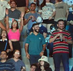 Foto de la galería: Festival del Litoral: postales de la 1ra noche a puro carnavalito de los Tekis y la fiesta del público presente