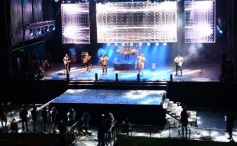 Foto de la galería: Festival del Litoral: postales de la 1ra noche a puro carnavalito de los Tekis y la fiesta del público presente