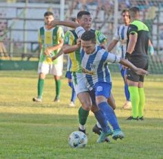 Foto de la galería: La Picada perdió pero logró el pase a cuartos del Regional Amateur