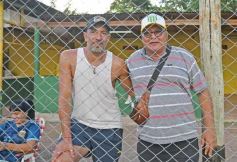 Foto de la galería: La Picada perdió pero logró el pase a cuartos del Regional Amateur