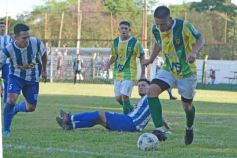 Foto de la galería: La Picada perdió pero logró el pase a cuartos del Regional Amateur