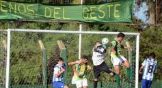 Foto de la galería: La Picada perdió pero logró el pase a cuartos del Regional Amateur