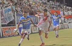 Foto de la galería: Con caida y cambio de DT, La Franja también ya espera por los cuartos del Regional