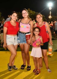 Foto de la galería: Abrió el Parque de las Fiestas y se encendió la Navidad en Posadas