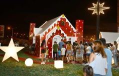 Foto de la galería: Abrió el Parque de las Fiestas y se encendió la Navidad en Posadas