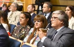 Foto de la galería: A través del apoyo de todos los bloques, Rovira seguirá al frente de la Legislatura el próximo año