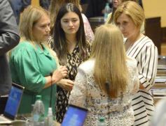 Foto de la galería: A través del apoyo de todos los bloques, Rovira seguirá al frente de la Legislatura el próximo año