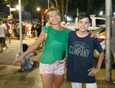 Foto de la galería: Posadas Mágica: La Mosca hizo estallar el fervor mundialista en la capital misionera