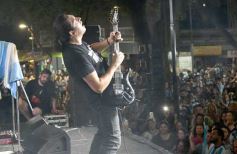 Foto de la galería: Posadas Mágica: La Mosca hizo estallar el fervor mundialista en la capital misionera