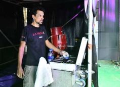 Foto de la galería: Posadas Mágica: La Mosca hizo estallar el fervor mundialista en la capital misionera