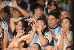 Foto de la galería: Posadas Mágica: La Mosca hizo estallar el fervor mundialista en la capital misionera
