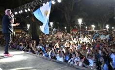 Foto de la galería: Posadas Mágica: La Mosca hizo estallar el fervor mundialista en la capital misionera