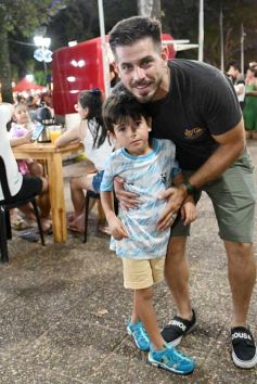 Foto de la galería: Posadas Mágica: La Mosca hizo estallar el fervor mundialista en la capital misionera