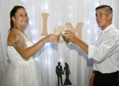 Foto de la galería: Fin de año para festejar: Iris y Marcelo Bittencurt dieron el si en Posadas