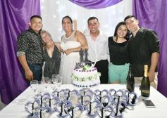 Foto de la galería: Fin de año para festejar: Iris y Marcelo Bittencurt dieron el si en Posadas